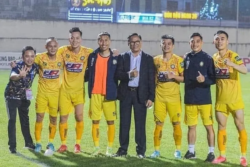 các chức vụ trong bóng đá Ban lãnh đạo của đội bóng, câu lạc bộ