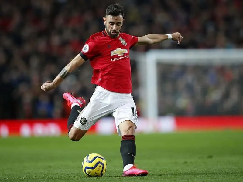 trong bóng đá có bao nhiêu vị trí Tiền vệ - Vị trí kiểm soát trận đấu